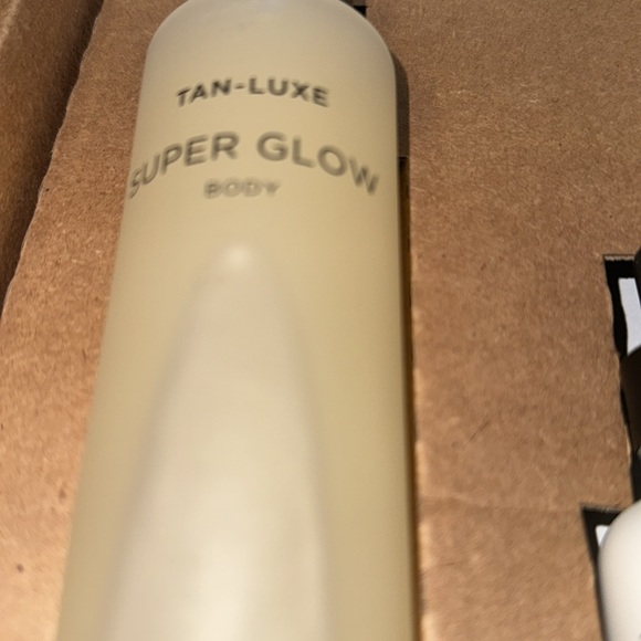 TAN-LUXE SUPER GLOW BODY SELF-TAN LOTION 5.07OZ+1.69OZ SELF-TAN SERUM SP… - Picture 3 of 6
